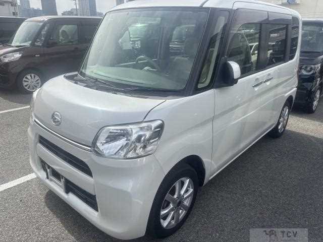 2017 Daihatsu Tanto