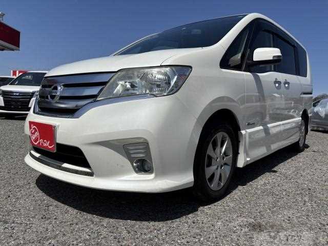 2013 Nissan Serena