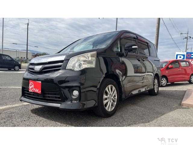 2010 Toyota Noah