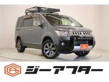 2019 Mitsubishi Delica D5