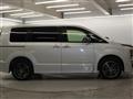 2020 Mitsubishi Delica D5