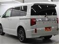 2020 Mitsubishi Delica D5