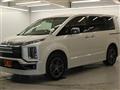 2020 Mitsubishi Delica D5