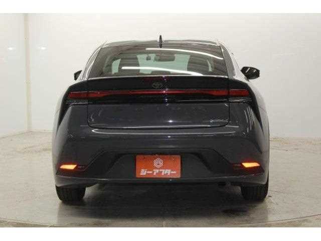 Toyota Prius 2024 — миниатюра 7