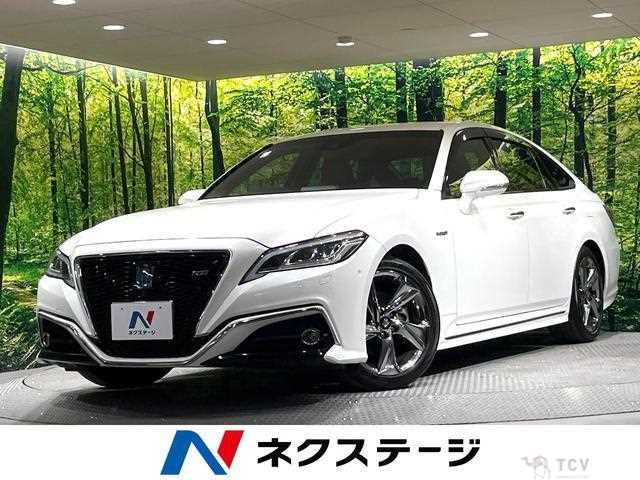 2018 Toyota Crown Hybrid