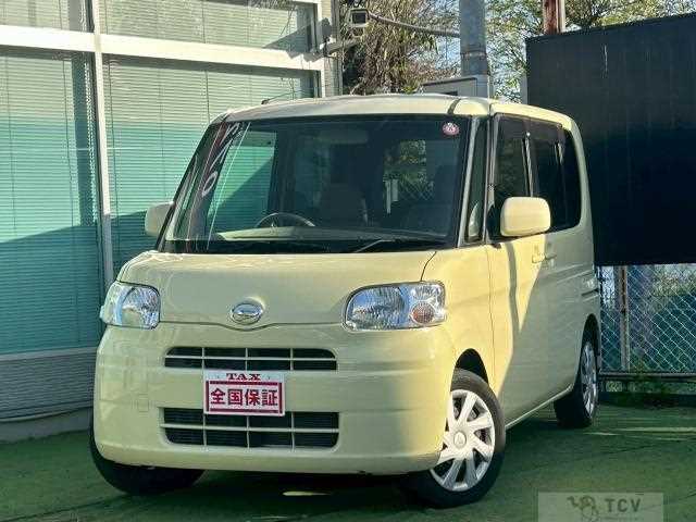 2011 Daihatsu Tanto