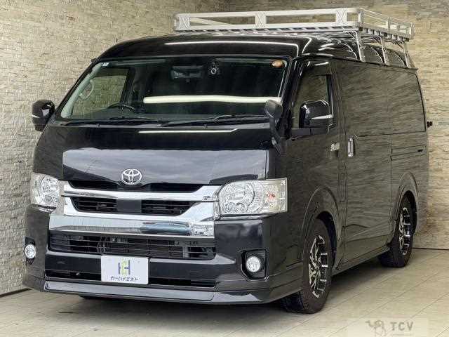 2022 Toyota Hiace Wagon