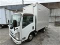 2017 Isuzu Elf Truck