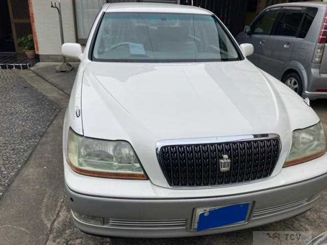2003 Toyota Crown Majesta