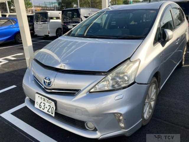 2011 Toyota PRIUS α