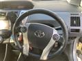 2011 Toyota PRIUS α