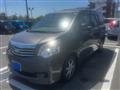 2012 Toyota Noah