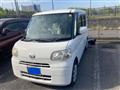 2011 Daihatsu Tanto