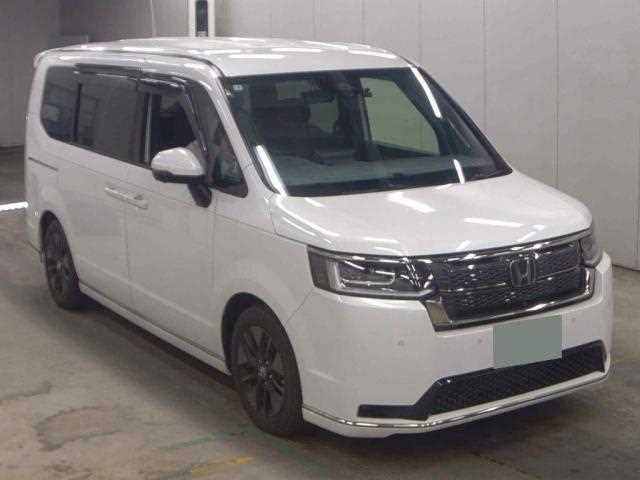 Honda Step WGN 2025 — фото 2 купить в Москве