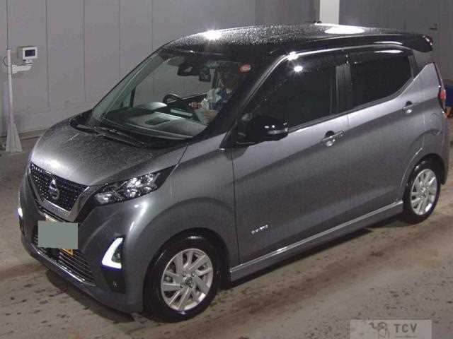 2022 Nissan Nissan Others