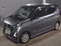 2022 Nissan Nissan Others