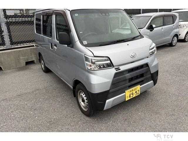 2021 Daihatsu Hijet Cargo