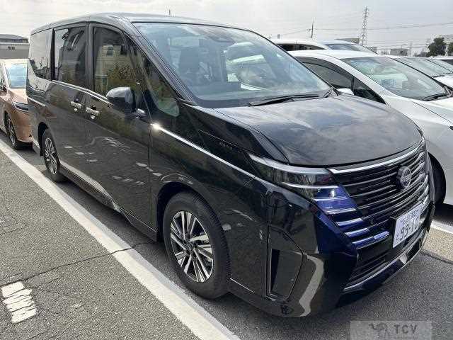 2025 Nissan Serena