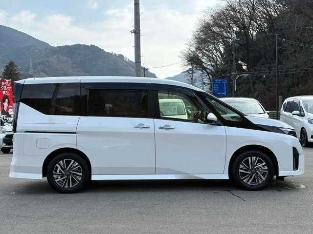 Nissan Serena 2025 — миниатюра 6