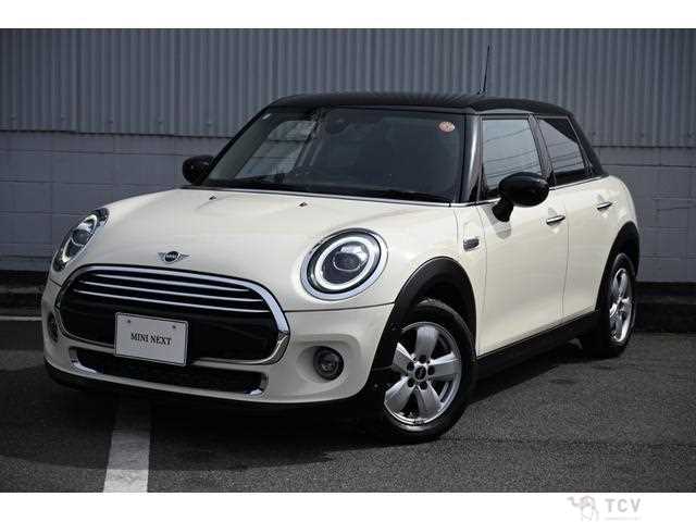2021 BMW MINI