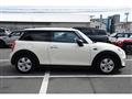 2017 BMW MINI
