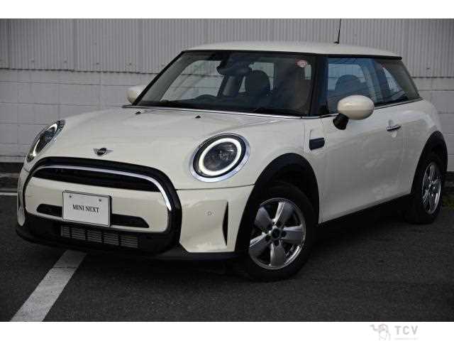 2022 BMW MINI