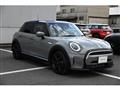2022 BMW MINI