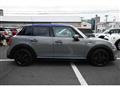 2022 BMW MINI