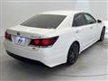 2015 Toyota Crown Hybrid