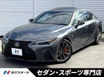 2021 Lexus IS