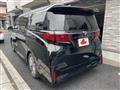 2025 Toyota Alphard Hybrid