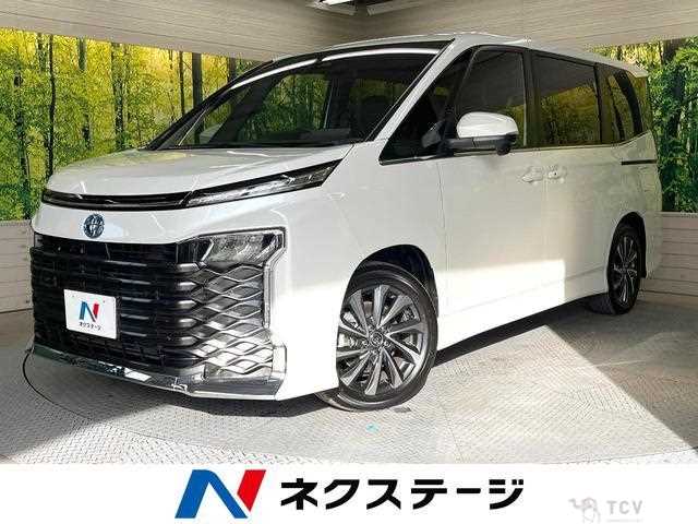 2025 Toyota Voxy