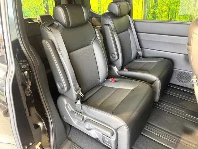Honda Step WGN 2025 — фото 10 купить в Москве