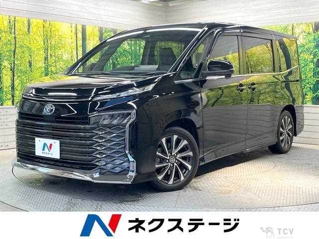 2023 Toyota Voxy
