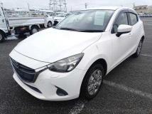 2017 Mazda Demio