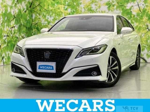 2018 Toyota Crown Hybrid