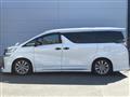 2017 Toyota Vellfire