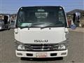 2016 Isuzu Elf Truck