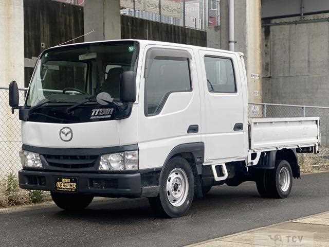 2002 Mazda Titan Dash