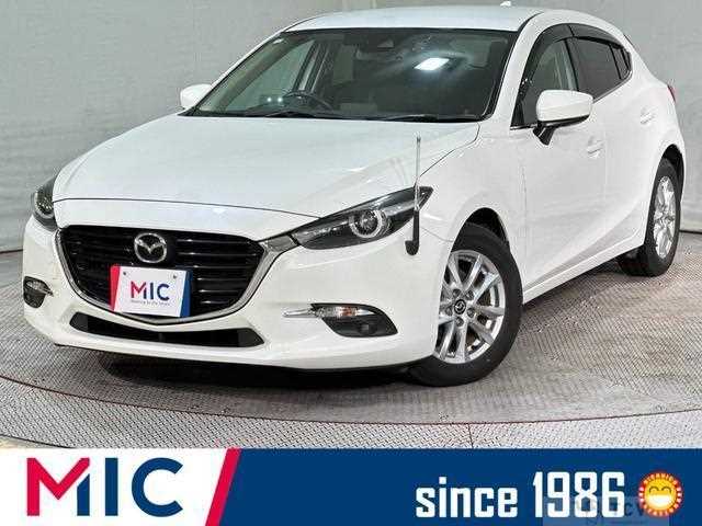 2017 Mazda Axela