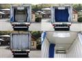 2020 Isuzu Elf Truck