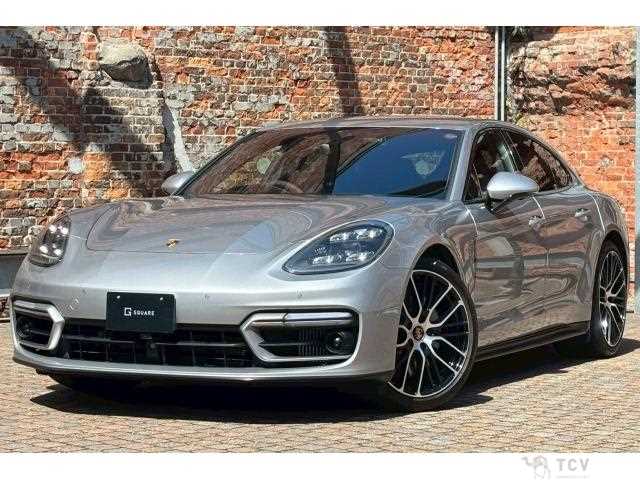 2020 Porsche Panamera