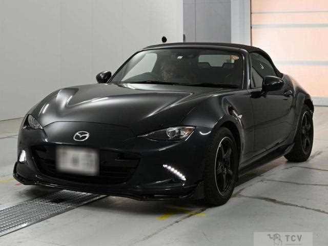 2023 Mazda Roadster