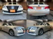 2015 Toyota Crown Hybrid