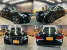 2013 Toyota Crown Hybrid