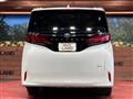 2024 Toyota Alphard Hybrid