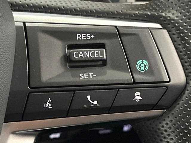 Mitsubishi Outlander 2024 — миниатюра 8
