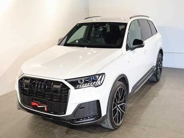 Audi Q7 2023 — фото 4 купить в Москве