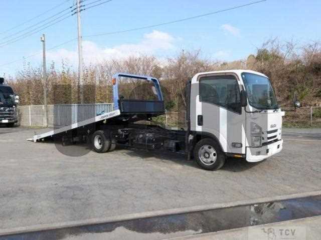 2018 Isuzu Elf Truck