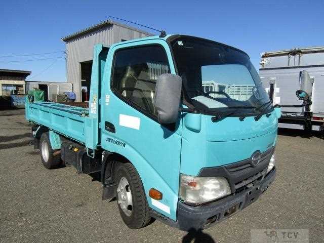 2013 Hino Dutro